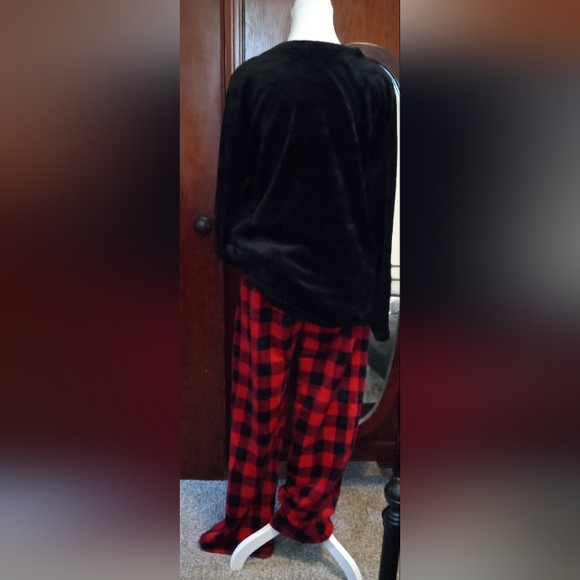 Buffalo Plaid Fleece Pajamas - Picture 3 of 9
